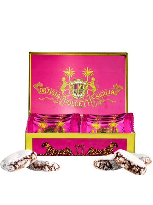 Chocolate ricciarelli